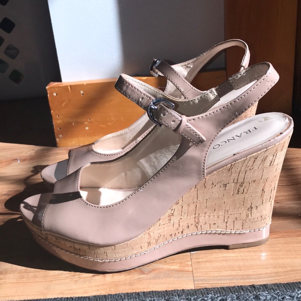 Franco Sarto open toe platform wedges
